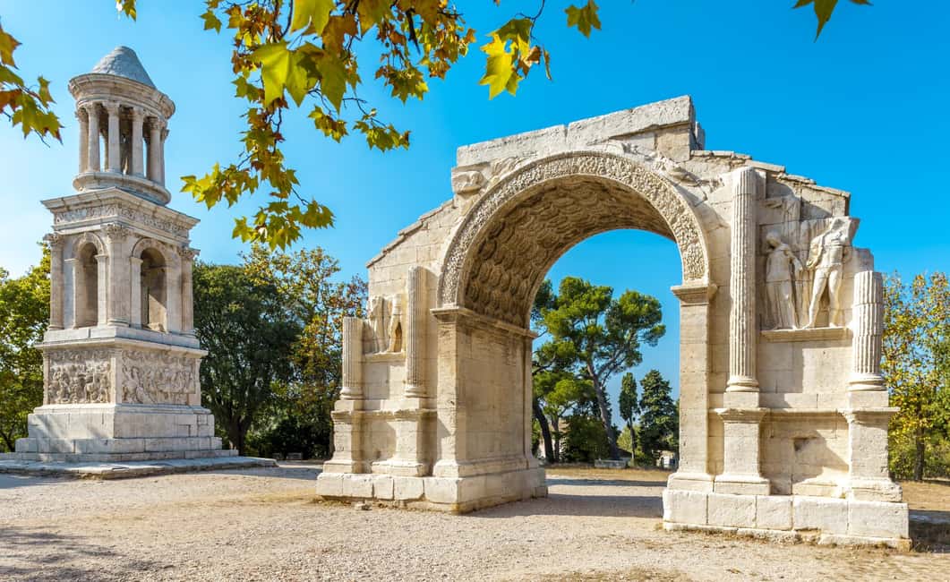 imagen n.º 6 de Desde Aix: Excursión de un día a Arles, Saint Rémy y Les Baux (Provenza) actividad en Arles, subida por el proveedor