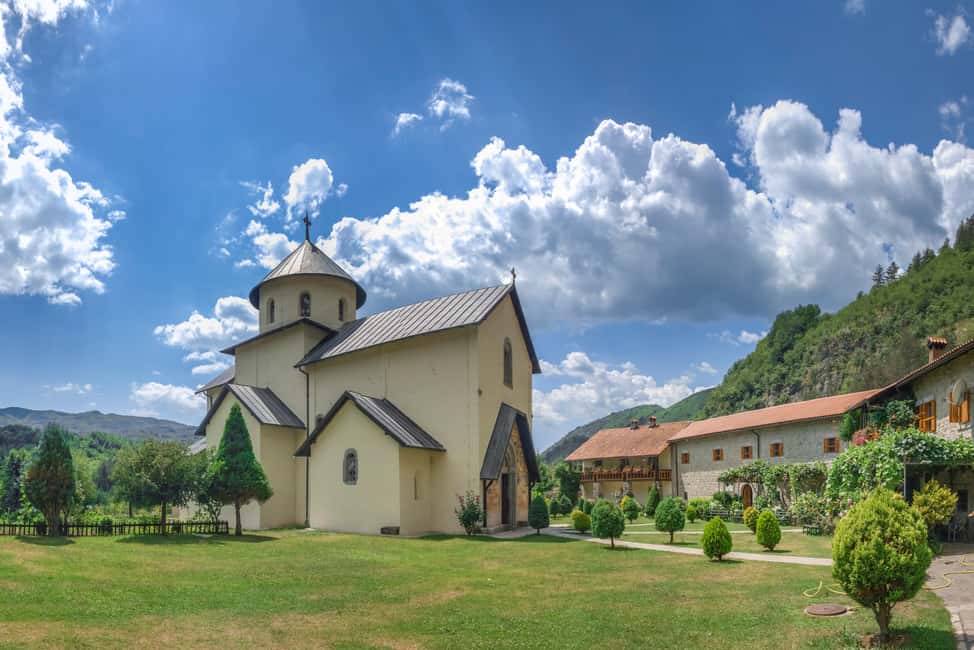 Bild Nr. 5 von Montenegro: Durmitor, Schwarzer See, Tara und Moraca Tagestour Aktivität in Žabljak, hochgeladen vom Anbieter