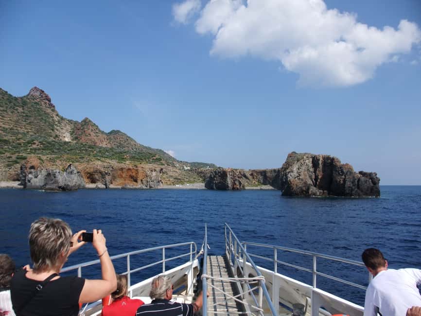image n.2 of From Cefalù: Lipari and Vulcano Tour with Boat Trip activity in Lipari, uploaded by supplier