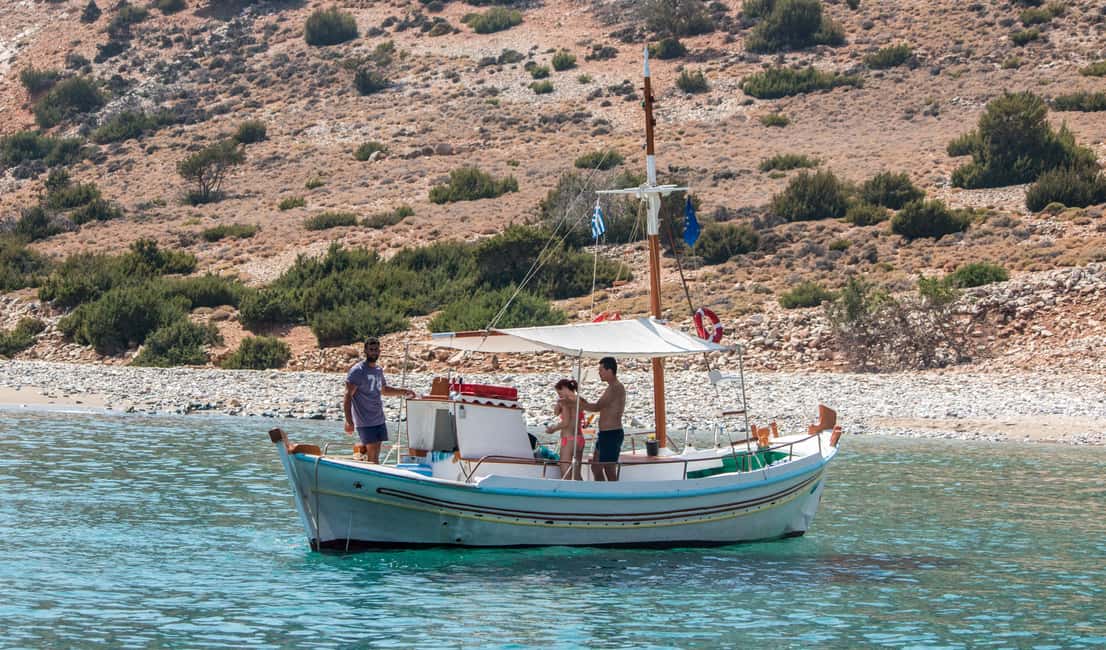 image n.9 of From Ag Anna: Rina's Cave and Ano and Kato Koufonisi Cruise activity in Cyclades, uploaded by supplier