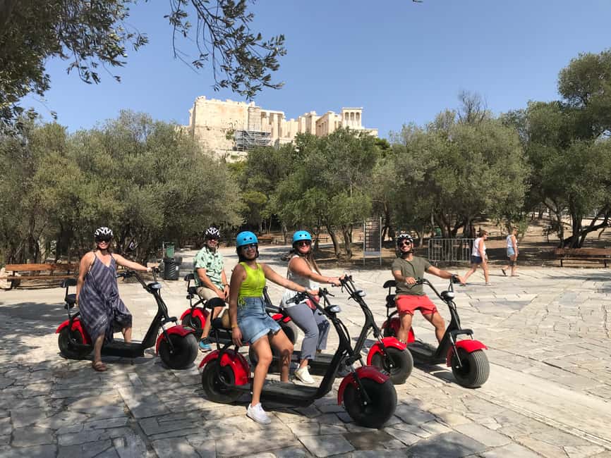 Atina içindeki Atina: Ödüllü Akropolis Rehberli e-Scooter Turu etkinliğinin tedarikçi tarafından yüklenen 26 no'lu görseli