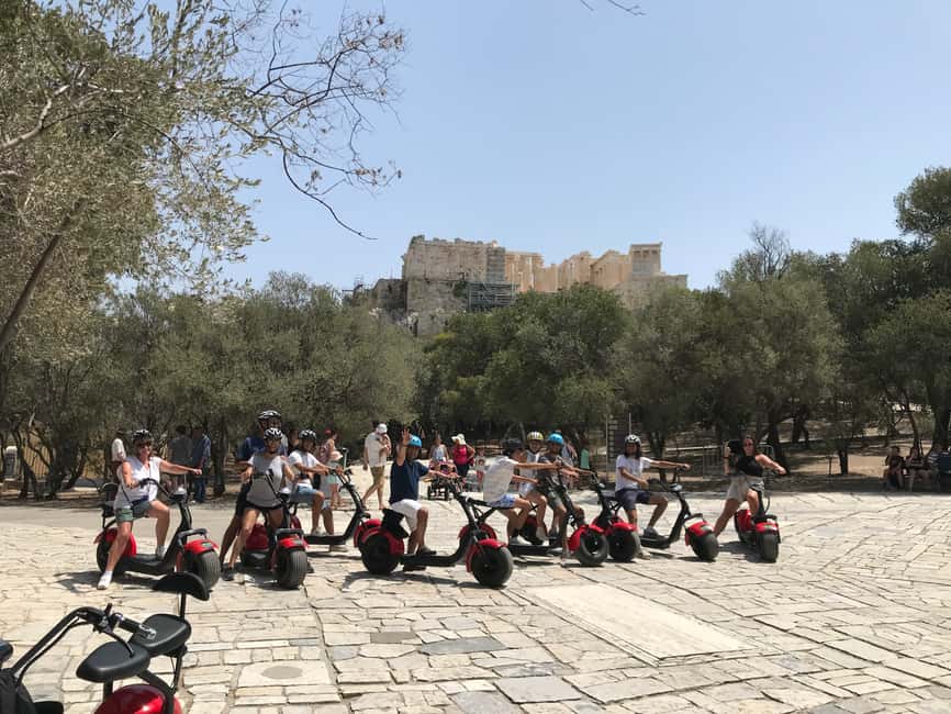 Atina içindeki Atina: Ödüllü Akropolis Rehberli e-Scooter Turu etkinliğinin tedarikçi tarafından yüklenen 27 no'lu görseli