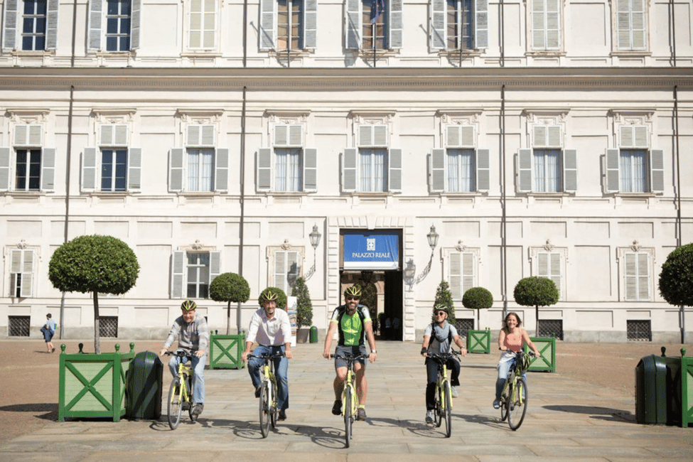 billede nr.2 af aktiviteten Torino: Guidet byrundvisning på elcykel med byens højdepunkter i Torino, uploadet af udbyder