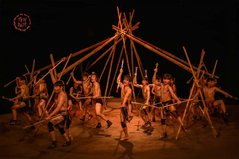image n.1 of Hoi An: Teh Dar Vietnamese Bamboo Circus at Lune Center activity in Hoi An, uploaded by supplier