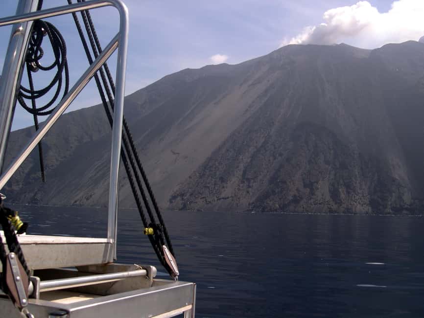image n.13 of From Lipari: Panarea and Stromboli Full-Day Boat Trip activity in Lipari, uploaded by supplier