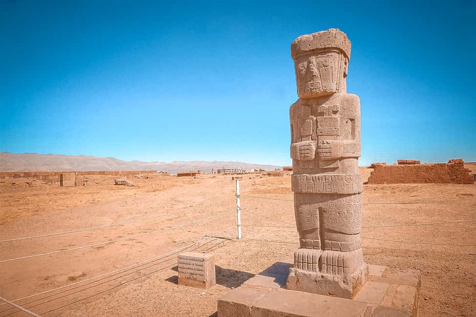 imagem n.16 de La Paz: Excursão compartilhada a Tiwanaku com almoço + guia de turismo atividade em La Paz, carregada pelo fornecedor