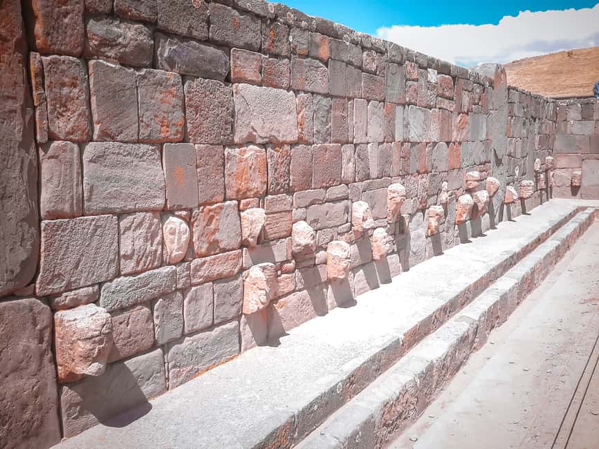 imagem n.26 de La Paz: Excursão compartilhada a Tiwanaku com almoço + guia de turismo atividade em La Paz, carregada pelo fornecedor