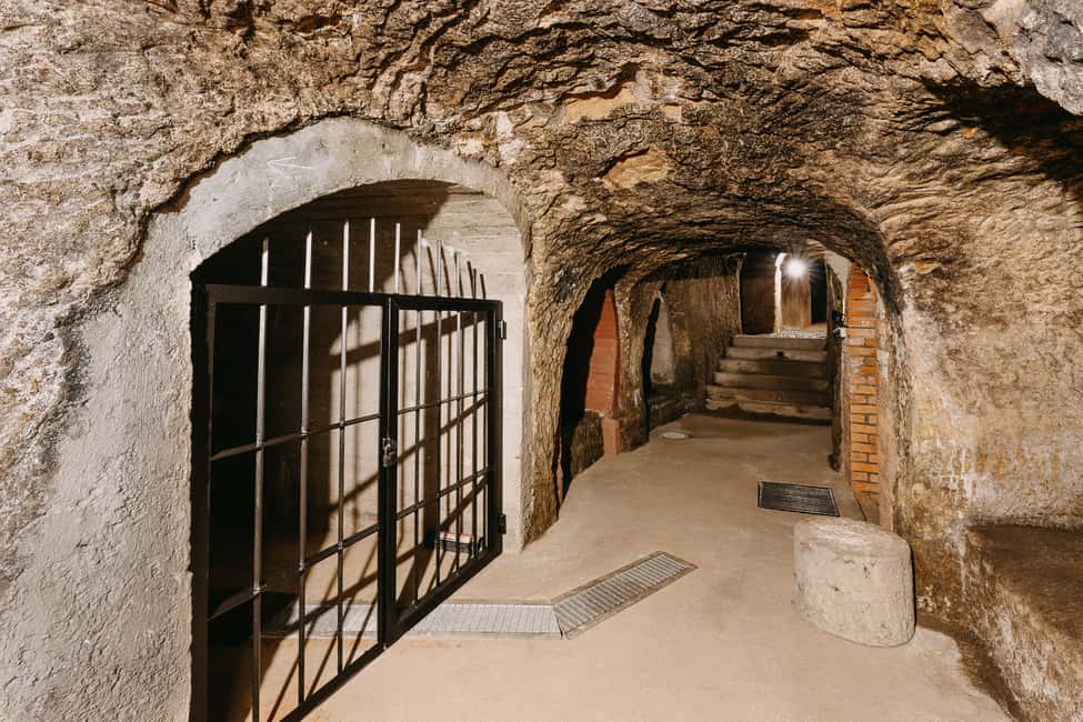 imagen n.º 2 de Pilsen: Visita histórica subterránea con un vaso de cerveza actividad en Pilsen, subida por el proveedor