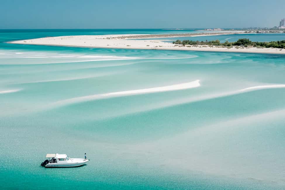 image n.1 of Abu Dhabi: 4-Hour Guided Cruise & Island Hopping activity in Abu Dhabi, uploaded by supplier
