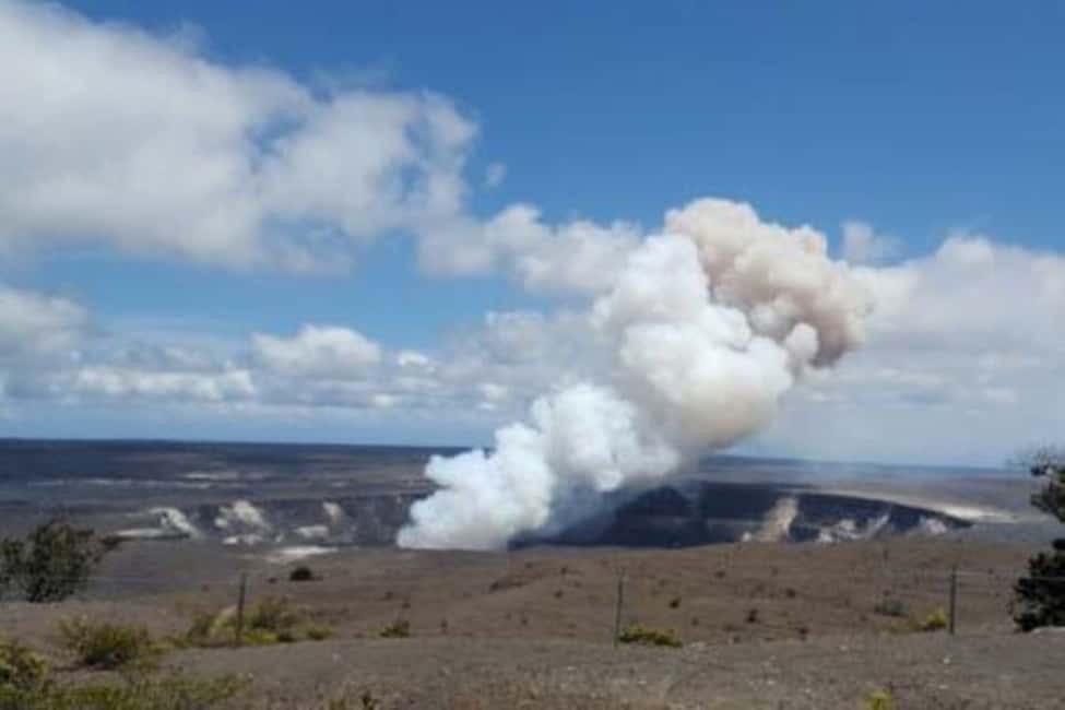 Immagine nº 4 di Tour panoramico in elicottero dal vulcano di Oahu a Big Island attività a Hilo, caricata dal fornitore