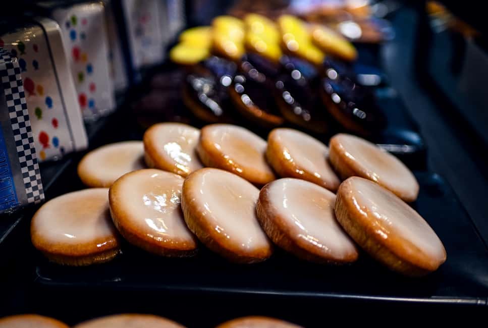 image n.4 of Paris: Montmartre Food Tasting Walking Tour with Secret Dish activity in Paris, uploaded by supplier
