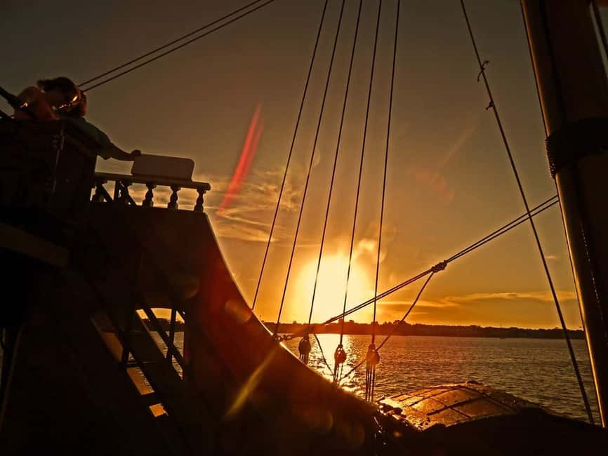 bilde nr.10 av Augustine: Black Raven Tropical Sunset Cruise aktivitet i St. Augustine, lastet opp av leverandør