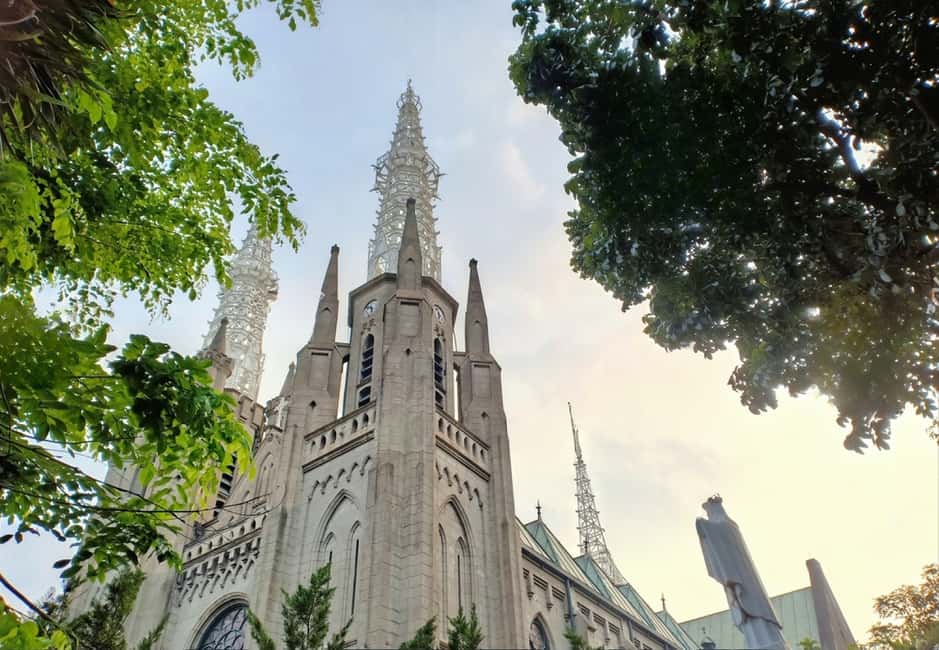 image n.4 of Jakarta: Full-Day Highlights Tour activity in Jakarta, uploaded by supplier