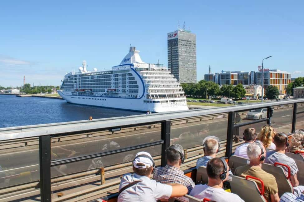 image n.17 of Riga: Hop-On, Hop-Off Tour activity in Riga, uploaded by supplier