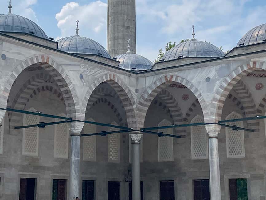 Immagine nº 14 di Istanbul: tour della Moschea Blu, della Basilica Cisterna e della Basilica di Santa Sofia attività a Istanbul, caricata dal fornitore