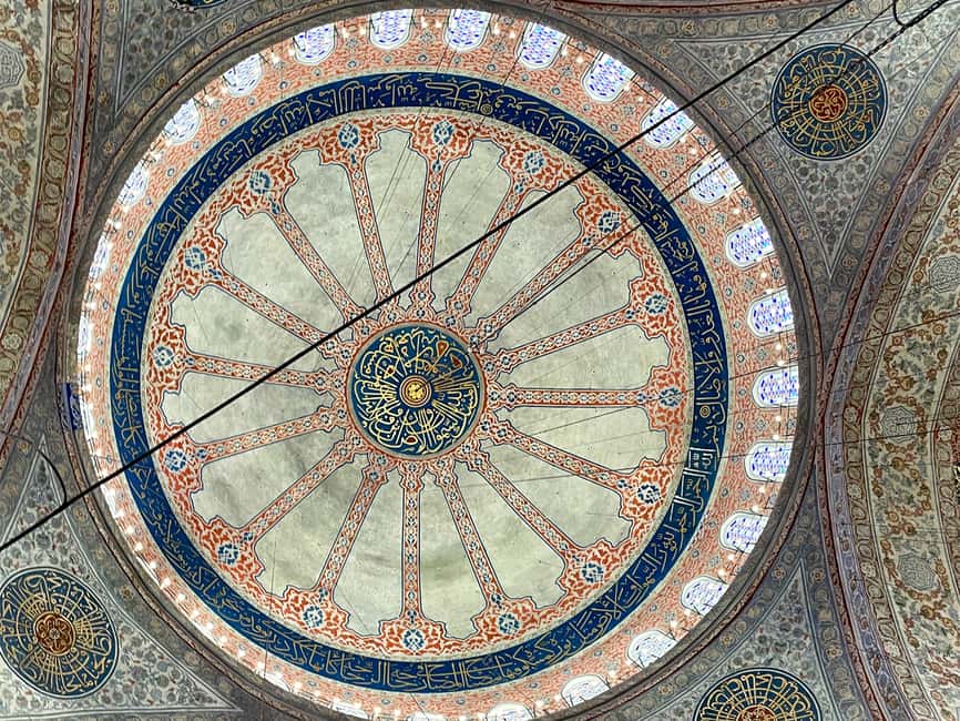 Immagine nº 25 di Istanbul: tour della Moschea Blu, della Basilica Cisterna e della Basilica di Santa Sofia attività a Istanbul, caricata dal fornitore