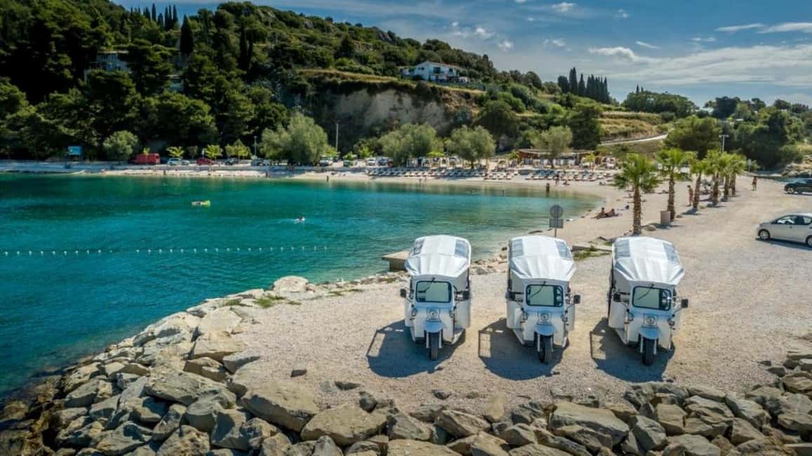 imagem n.2 de Split: City Highlights Tour de Tuk-Tuk Elétrico atividade em Split, carregada pelo fornecedor
