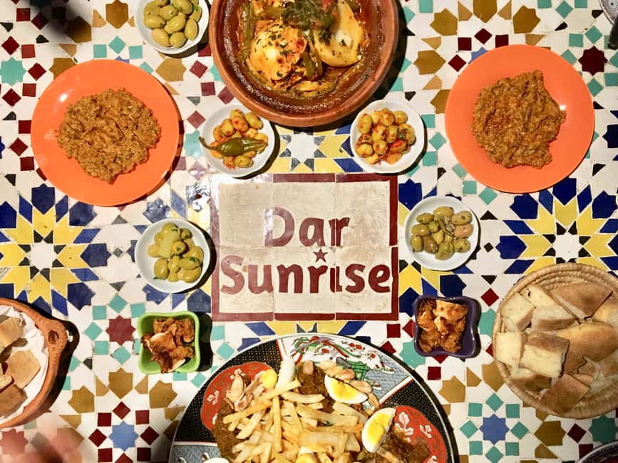 Image N°1 de Fès : visite du souk et cours de cuisine traditionnelle activité à Fès, publiée par le prestataire