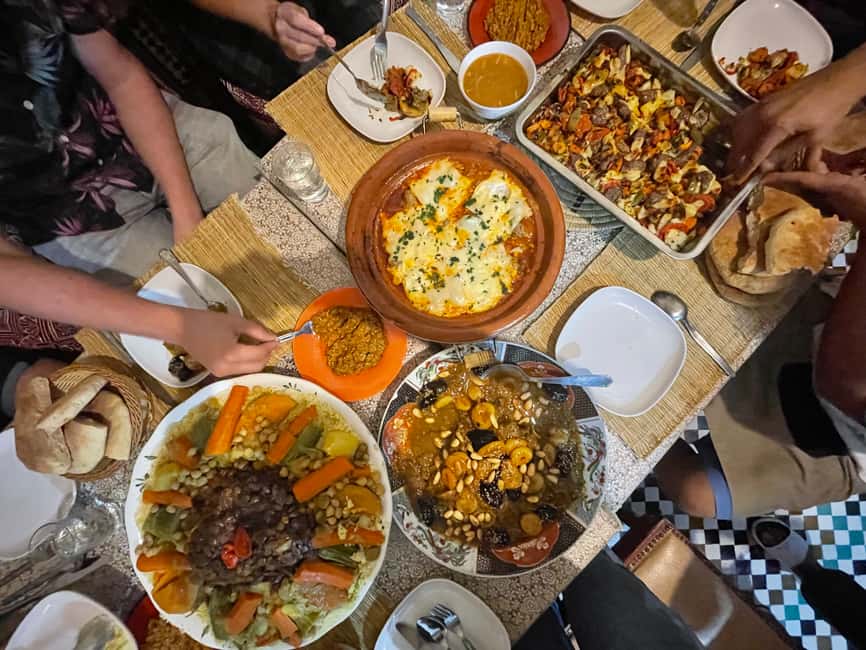 Image N°6 de Fès : visite du souk et cours de cuisine traditionnelle activité à Fès, publiée par le prestataire