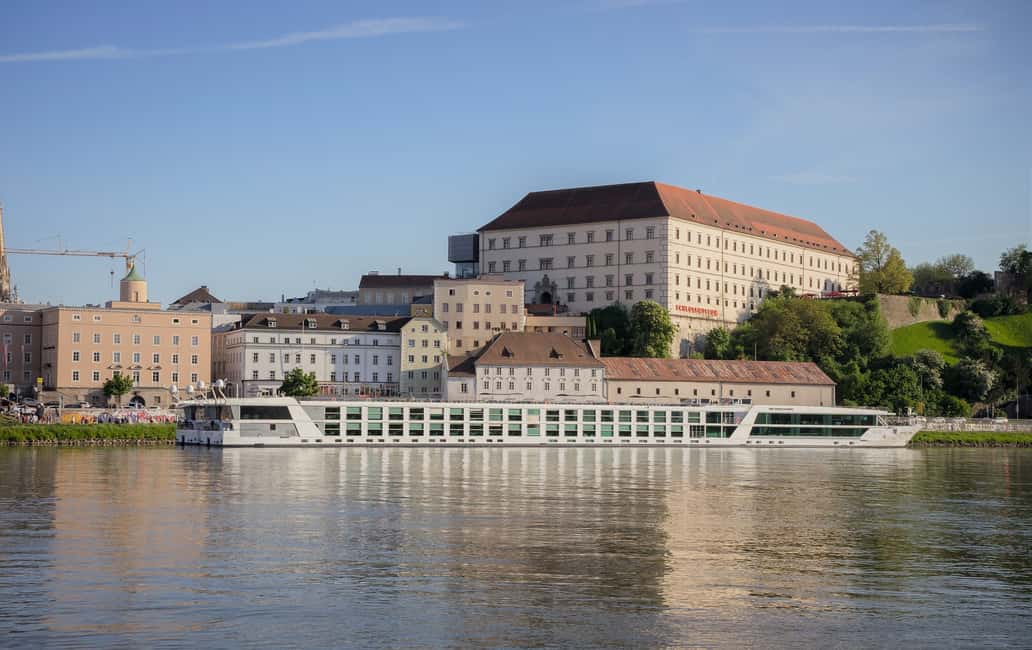 image n.1 of Linz: Private History Tour with a Linzer Cake Tasting activity in Linz, uploaded by supplier