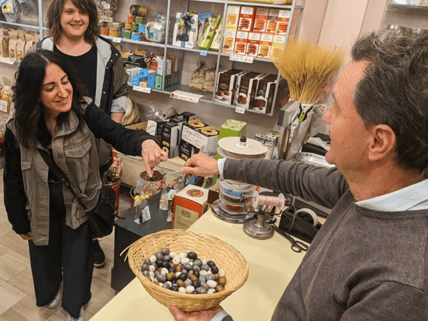 Immagine nº 8 di Tour gastronomico guidato con degustazione di vini a Verona attività a Verona, caricata dal fornitore