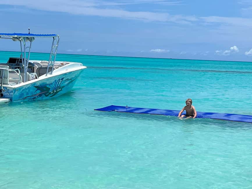 Image N°21 de Nassau : Plongée en apnée dans les récifs, tortues, déjeuner et club de plage privé activité à Bahamas, publiée par le prestataire