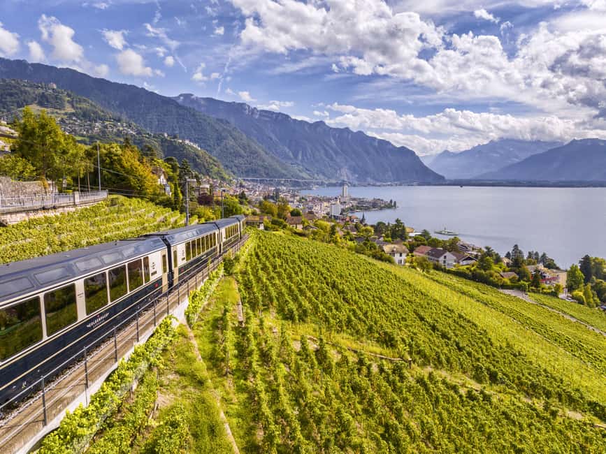 imagen n.º 2 de Desde Zúrich: Excursión de 7 días a Ginebra con entradas y alojamiento actividad en Interlaken, subida por el proveedor