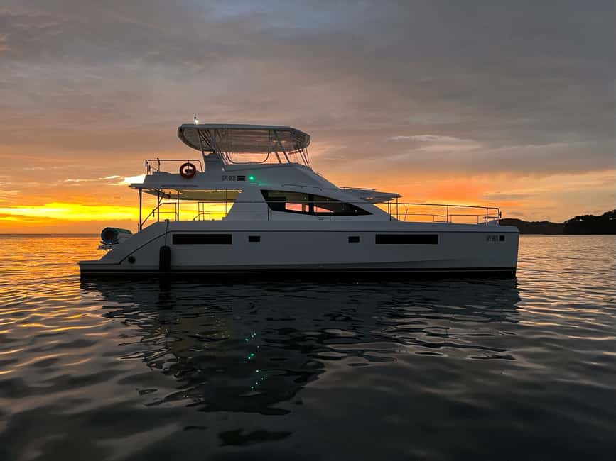 Image N°18 de Meilleure excursion en bateau au coucher du soleil dans la région de Flamingo/Tamarindo activité à Tamarindo, publiée par le prestataire