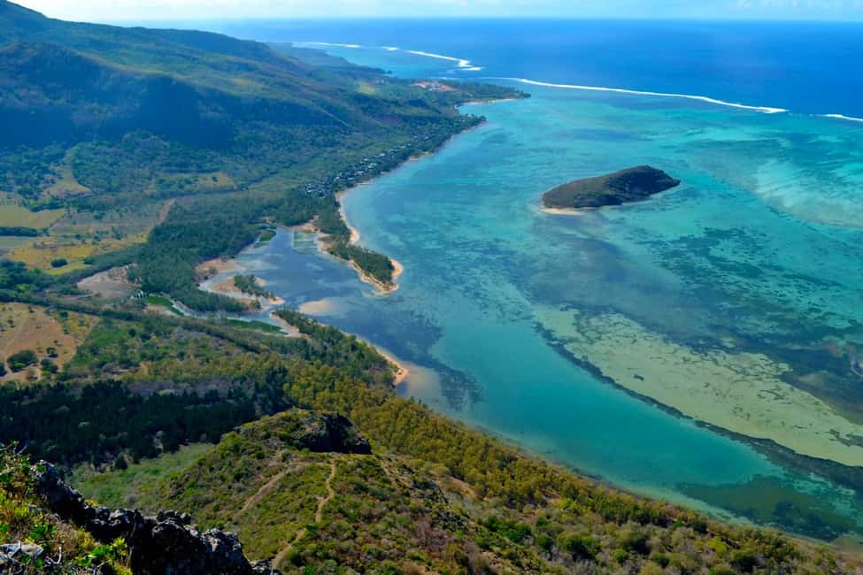 image n.12 of Le Morne Brabant : Mountain Hike with Local Guides activity in Mauritius, uploaded by supplier