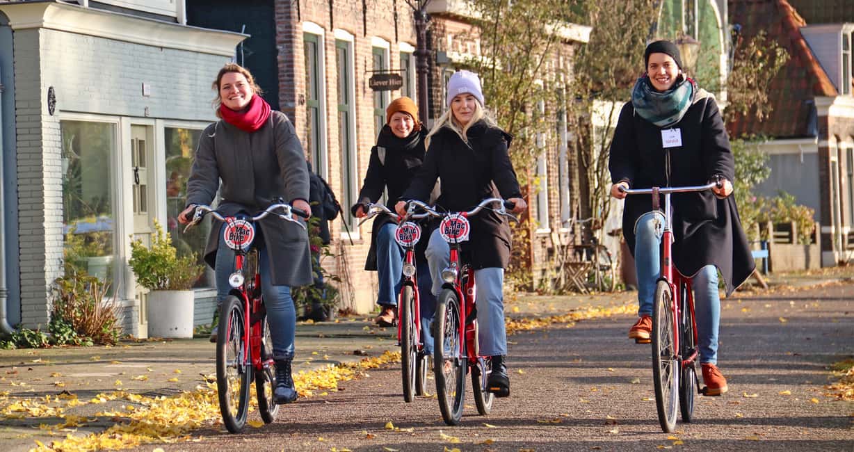 Immagine nº 1 di Amsterdam: Tour in bicicletta (Noord) in tedesco o in inglese attività a Amsterdam, caricata dal fornitore