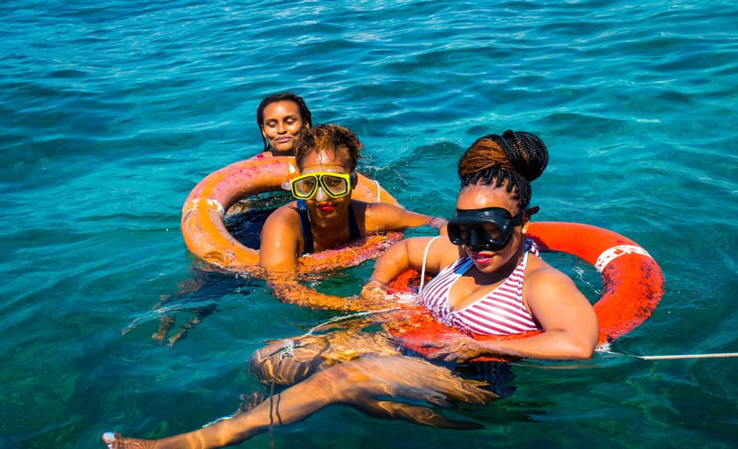 image n.8 of Blue Safari: Snorkeling at Watamu Marine Park & Seafood activity in Coast Province, uploaded by supplier