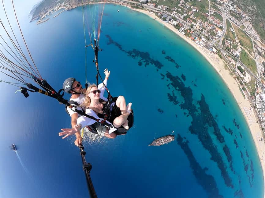 Alanya içindeki Alanya: Kleopatra Plajı'na Tandem Yamaç Paraşütü Uçuşu etkinliğinin tedarikçi tarafından yüklenen 1 no'lu görseli