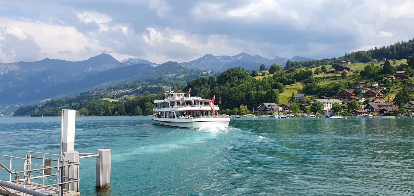 imagen n.º 3 de Interlaken: Pase de un día para cruceros en barco por el lago de Thun y el lago de Brienz actividad en Interlaken, subida por el proveedor