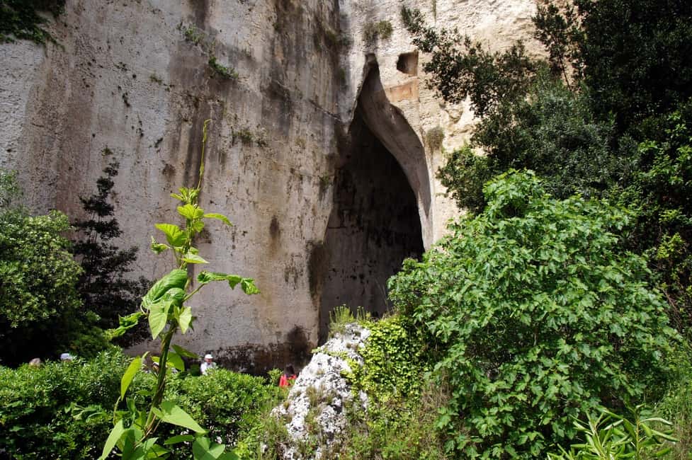image n.2 of From Taormina: Syracuse and Noto Guided Day Trip by Bus activity in Syracuse, uploaded by supplier