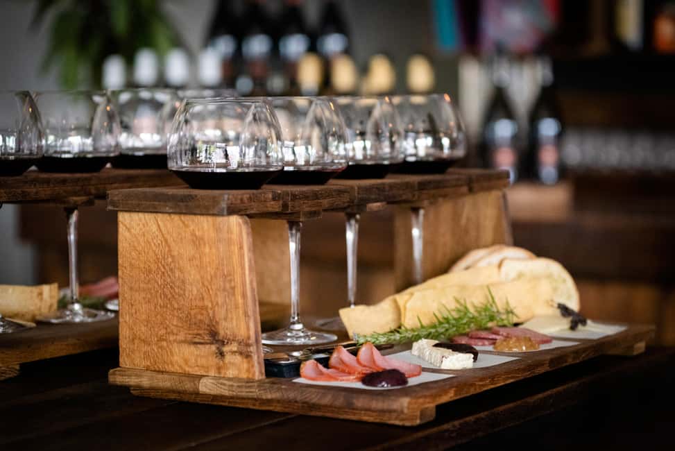 imagen n.º 9 de Barossa: Excursión en grupo reducido, almuerzo y cata de vinos Premium actividad en Australia Meridional, subida por el proveedor