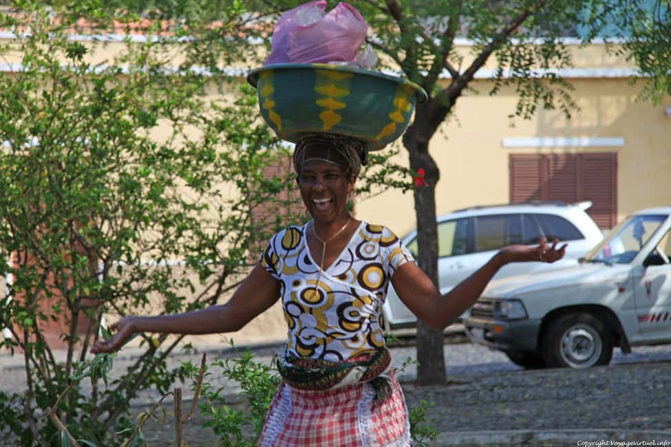 imagem n.2 de Descubra Praia pela perspetiva de um morador local com almoço incluído atividade em Praia, Cabo Verde, carregada pelo fornecedor