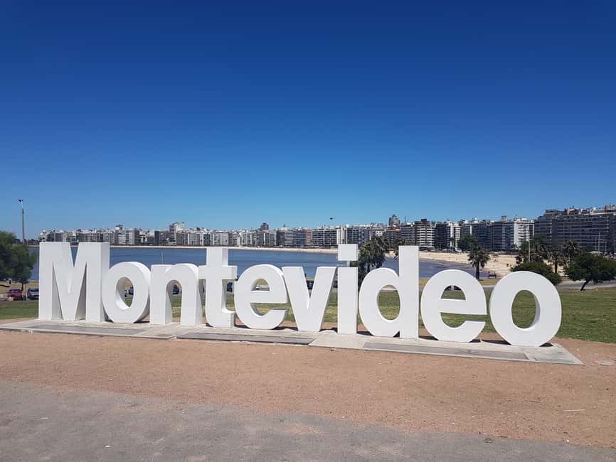 Immagine nº 2 di Viaggio privato di un giorno intero a Montevideo da Buenos Aires attività a Montevideo, caricata dal fornitore