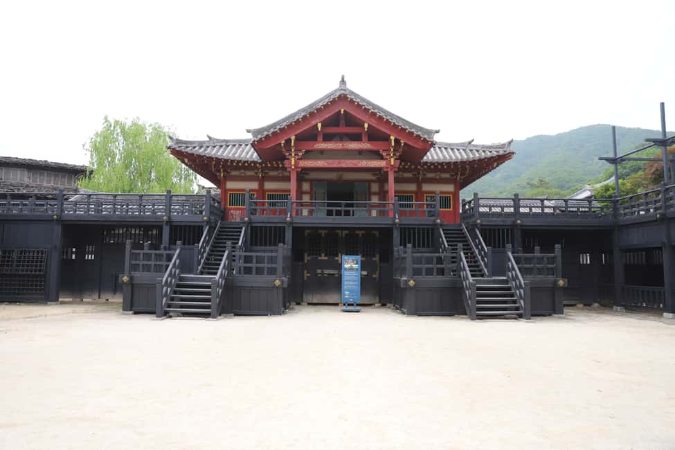 image n.12 of From Seoul: Round-Trip Transfer to Dae Jang Geum Park activity in Yongin-si, uploaded by supplier