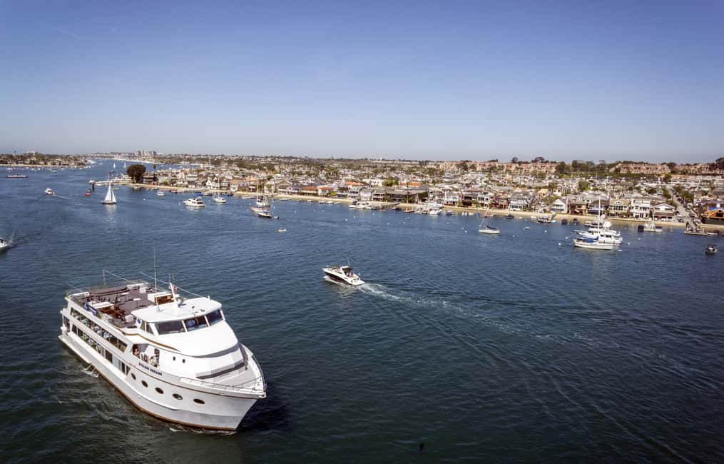 image n.5 of Newport Beach: Champagne and Brunch Buffet City Cruise activity in Newport Beach, uploaded by supplier