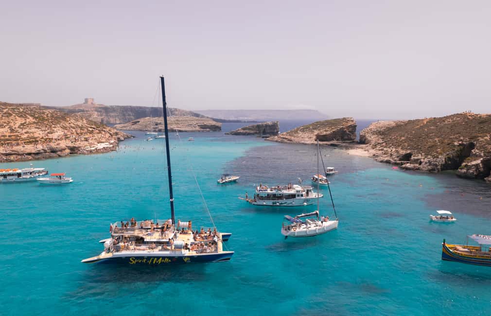 Immagine nº 10 di Comino: crociera in catamarano Blue Lagoon con pranzo e open bar attività a Malta, caricata dal fornitore