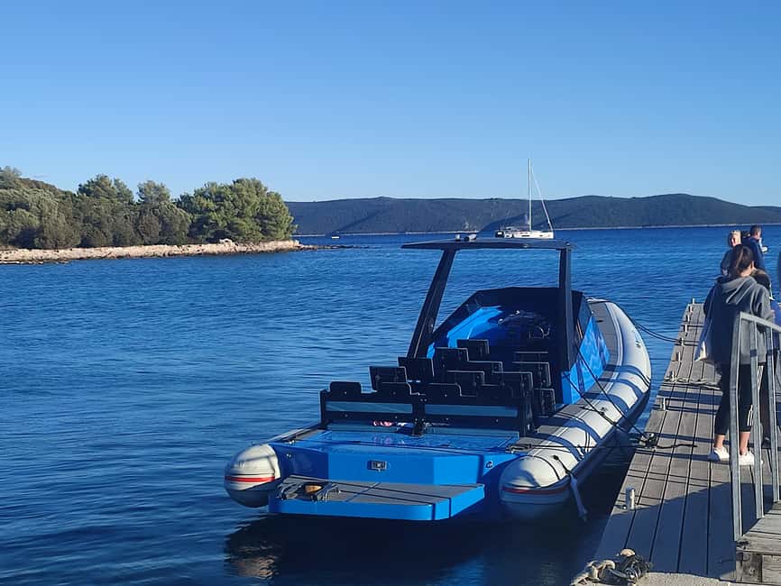 billede nr.10 af aktiviteten Fra Split: Speedbådstur til Den Blå Lagune, Šolta og Trogir i Trogir, uploadet af udbyder
