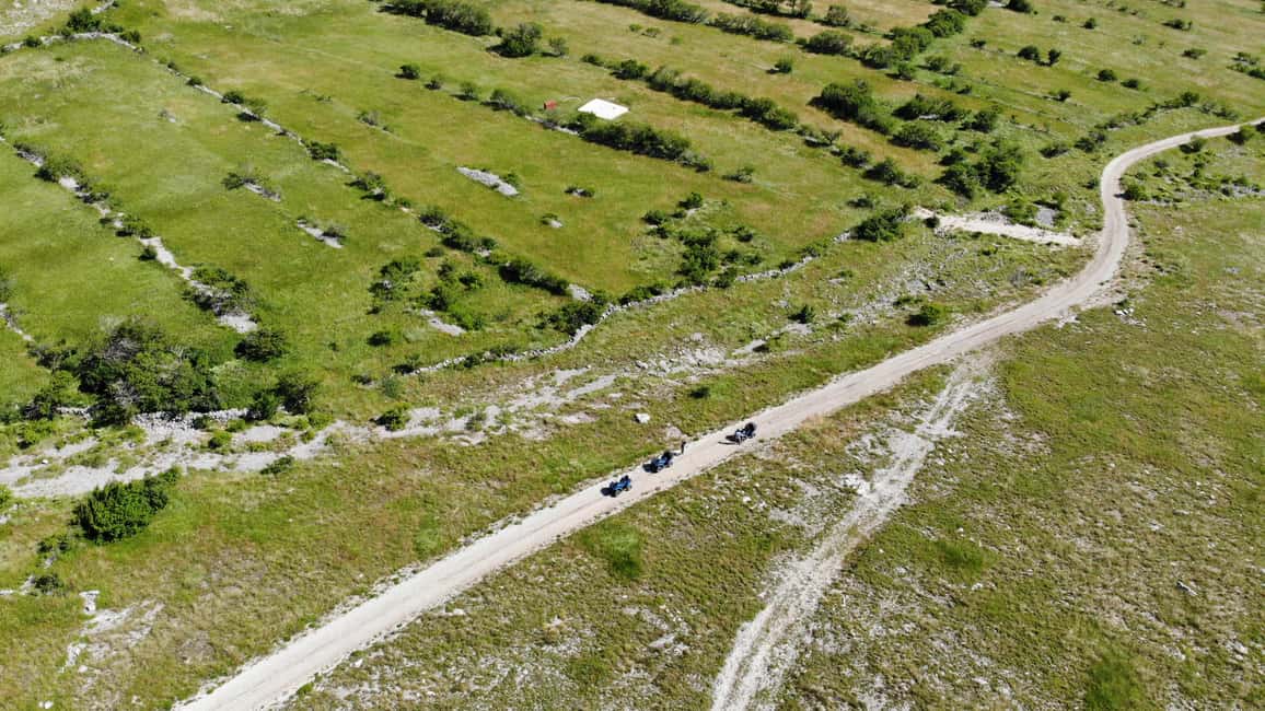 Image N°14 de Depuis Split : Aventure en quad dans le parc naturel de Dinara avec baignade activité à Split, publiée par le prestataire