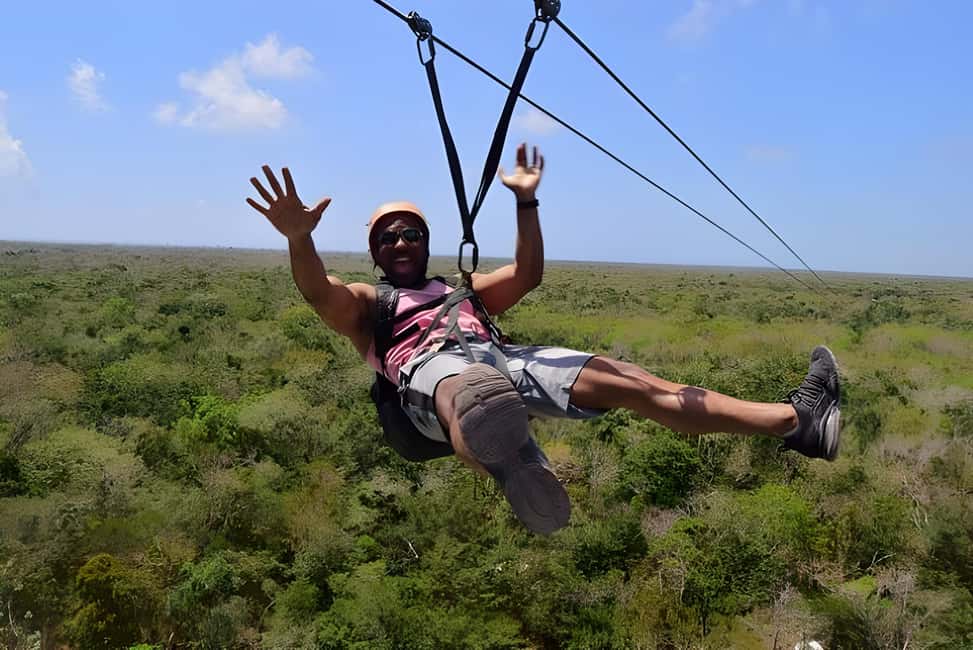 afbeelding n.2 van Maya Rivier: Jungle Tocht met ATV, Ziplines en Cenote zwemmen activiteit in Tulum, geüpload door aanbieder
