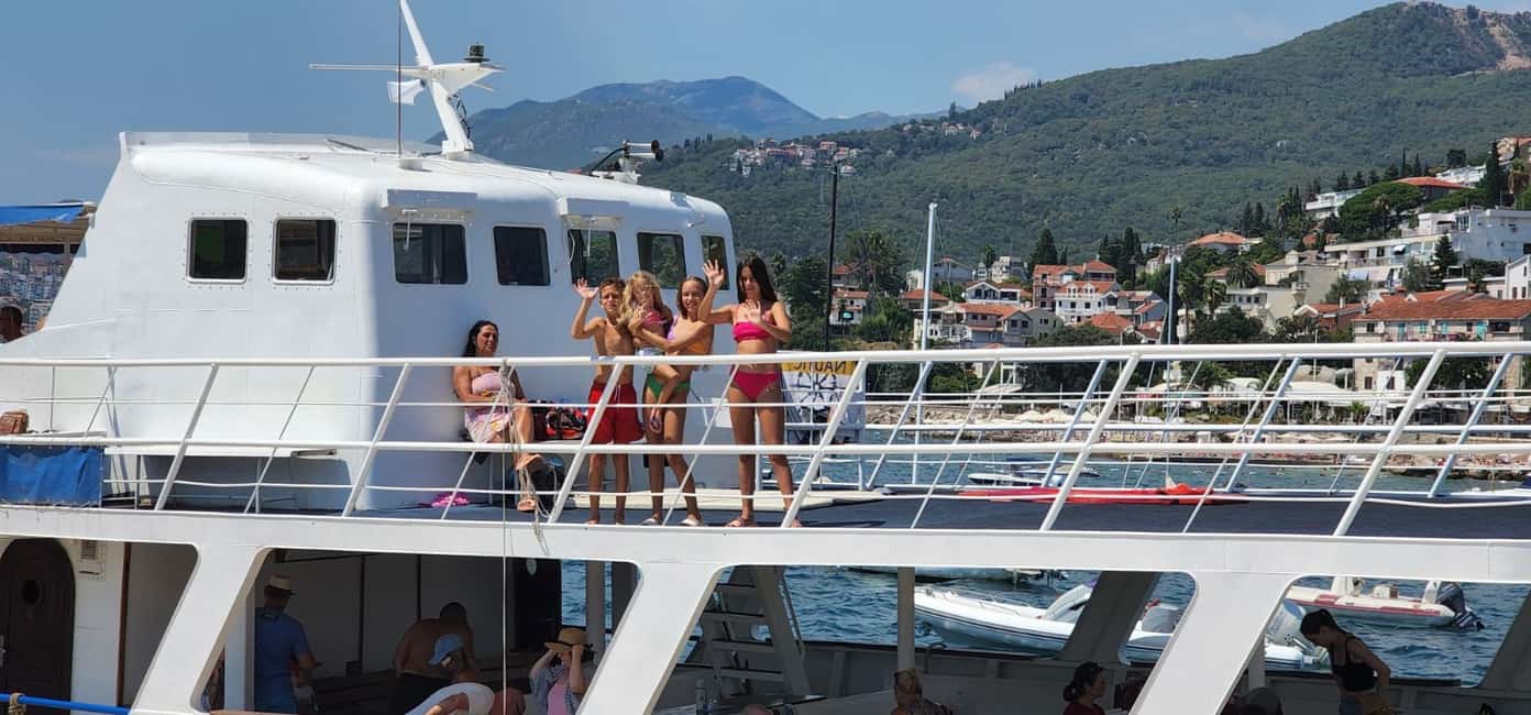 image n.9 of From Budva: Day Cruise to Boka Bay activity in Perast, uploaded by supplier
