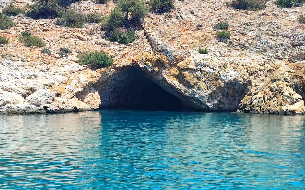 image n.8 of Naxos: Rina Cave-Koufonisi Cruise & Rina Cave Swim with BBQ activity in Cyclades, uploaded by supplier