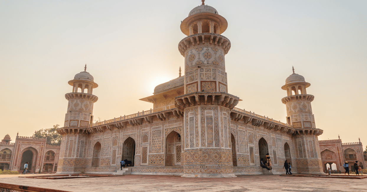 imagem n.5 de Tour particular de 4 dias pelo Triângulo Dourado: Deli, Agra e Jaipur atividade em Nova Delhi, carregada pelo fornecedor