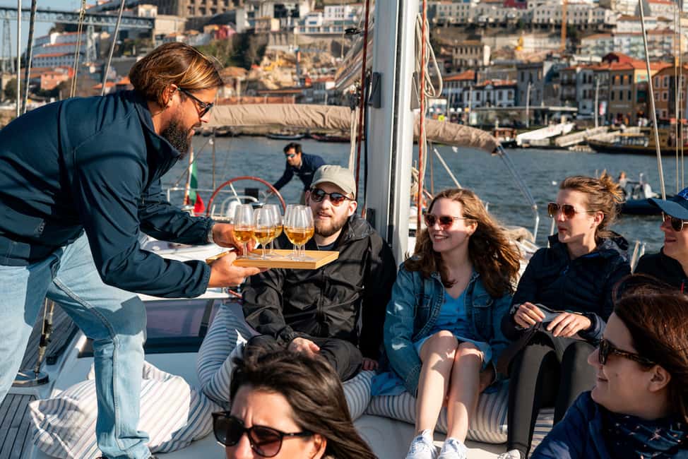 image n.3 of Porto: Daytime or Sunset Douro River Sightseeing Cruise activity in Porto, uploaded by supplier