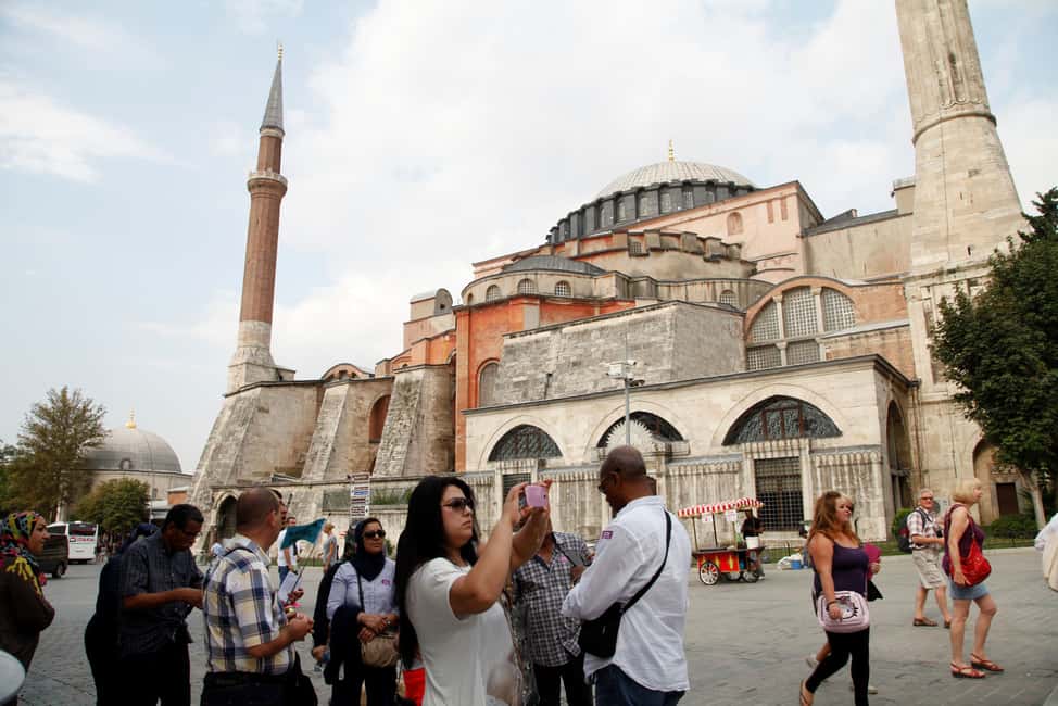imagem n.2 de Hagia Sophia, Palácio de Topkapı, Mesquita Azul Grupo pequeno com guia atividade em Istambul, carregada pelo fornecedor