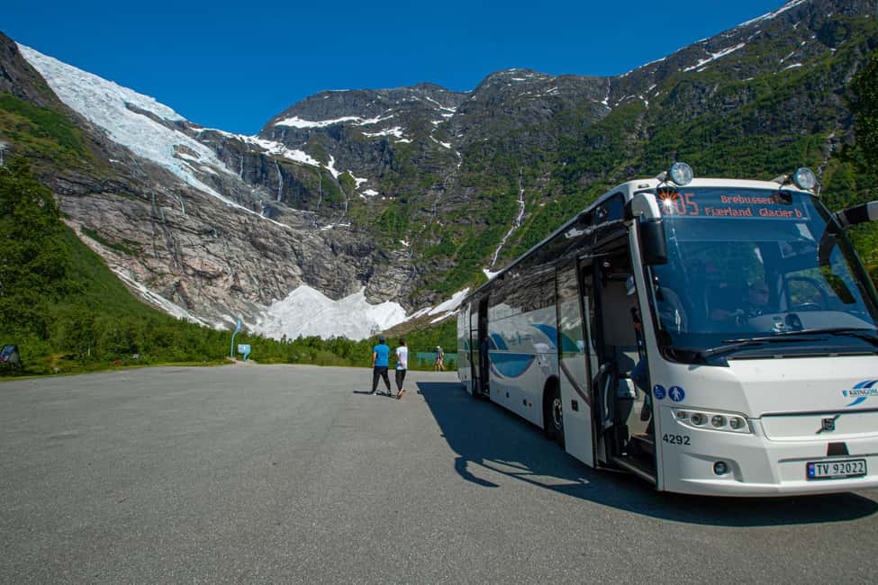 bilde nr.6 av Fra Balestrand: Guidet fjord- og bretur til Fjærland aktivitet i Hordaland, lastet opp av leverandør