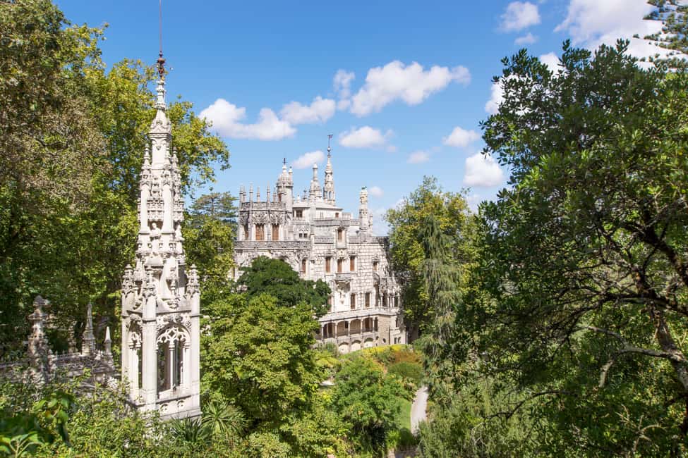 Image N°11 de Depuis Lisbonne : Visite d'une jounée de Sintra et du Palais de Pena activité à Sintra, publiée par le prestataire